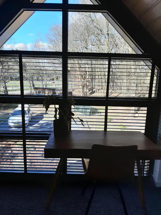 Vakantiehuis Met Hottub En Barrelsauna Омен Екстериор снимка