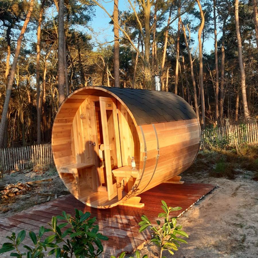 Vakantiehuis Met Hottub En Barrelsauna Омен Екстериор снимка